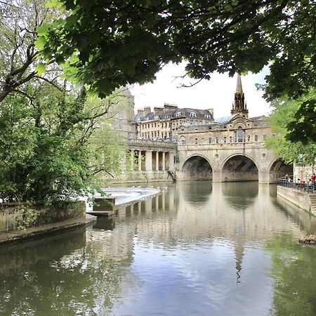 2 Bedroom Apartment In Bath City Centre With Garden & Free Parking Exteriér fotografie