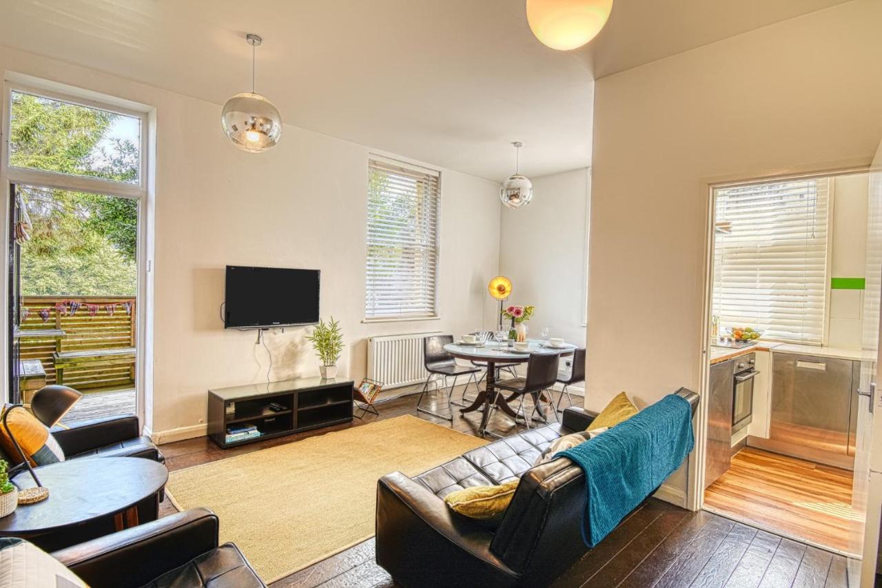 2 Bedroom Apartment In Bath City Centre With Garden & Free Parking Exteriér fotografie