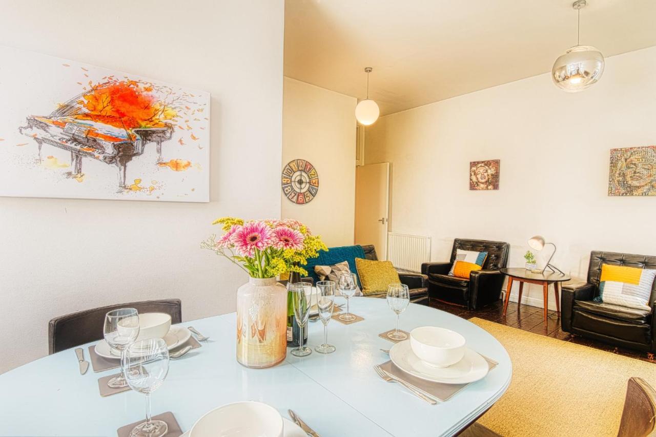 2 Bedroom Apartment In Bath City Centre With Garden & Free Parking Exteriér fotografie