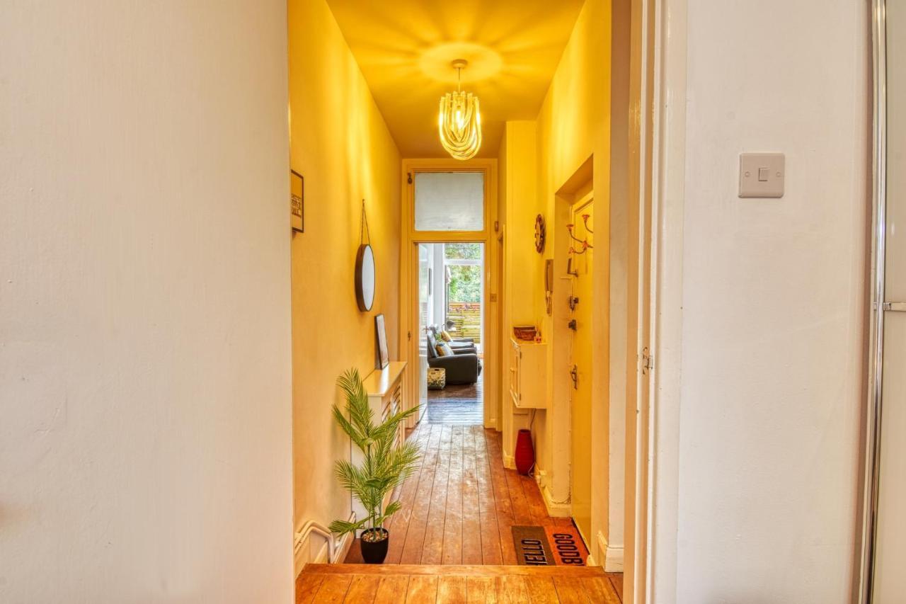 2 Bedroom Apartment In Bath City Centre With Garden & Free Parking Exteriér fotografie