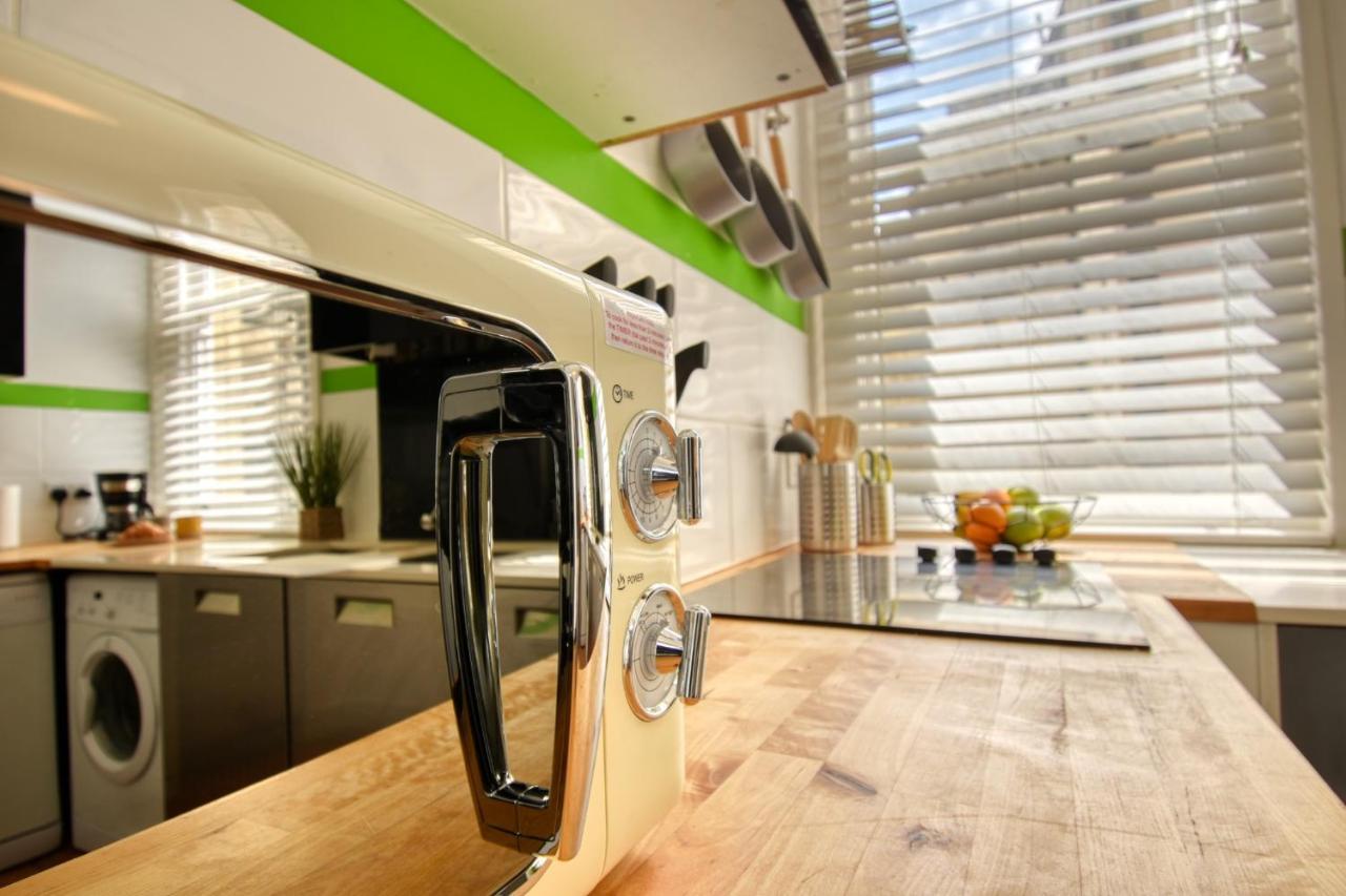 2 Bedroom Apartment In Bath City Centre With Garden & Free Parking Exteriér fotografie