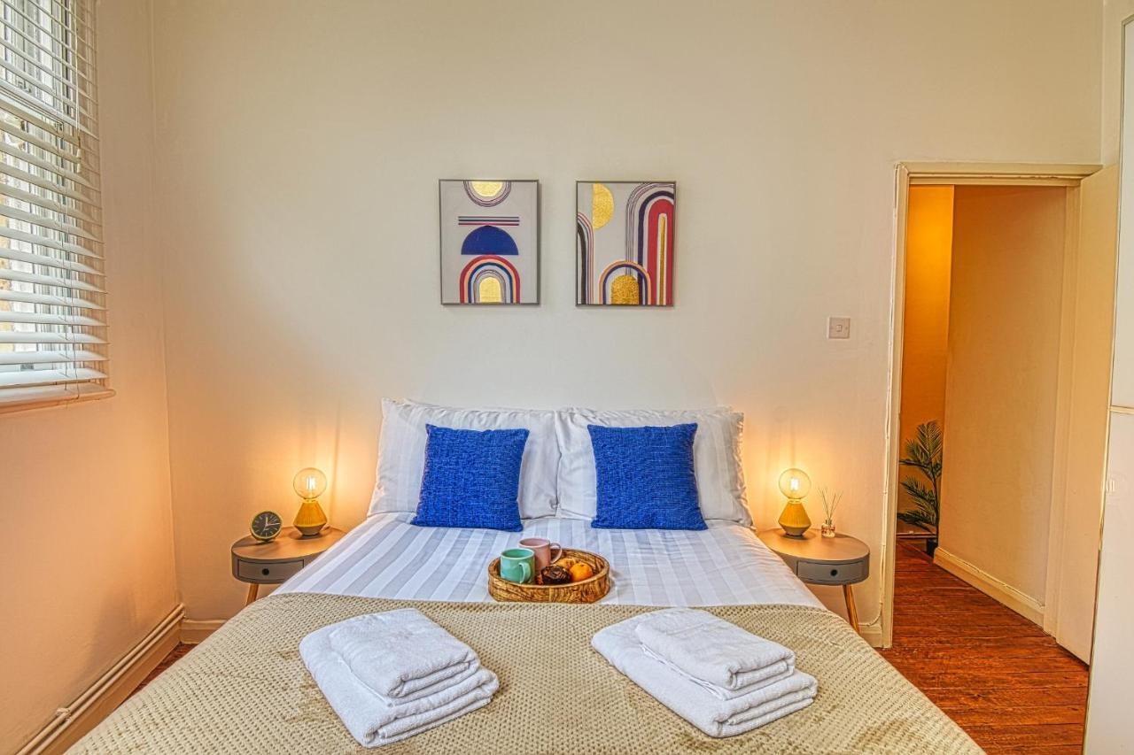 2 Bedroom Apartment In Bath City Centre With Garden & Free Parking Exteriér fotografie